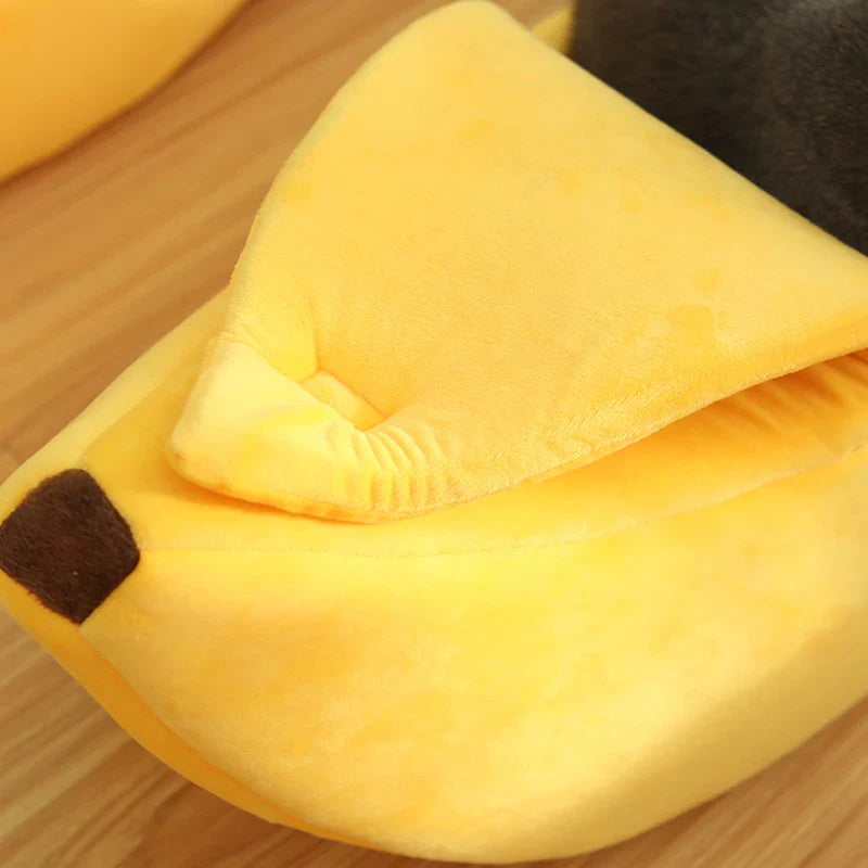 Pluszowy Domek dla Kota w Kształcie Banana – Ciepły Domek dla Kota lub Małego Psa