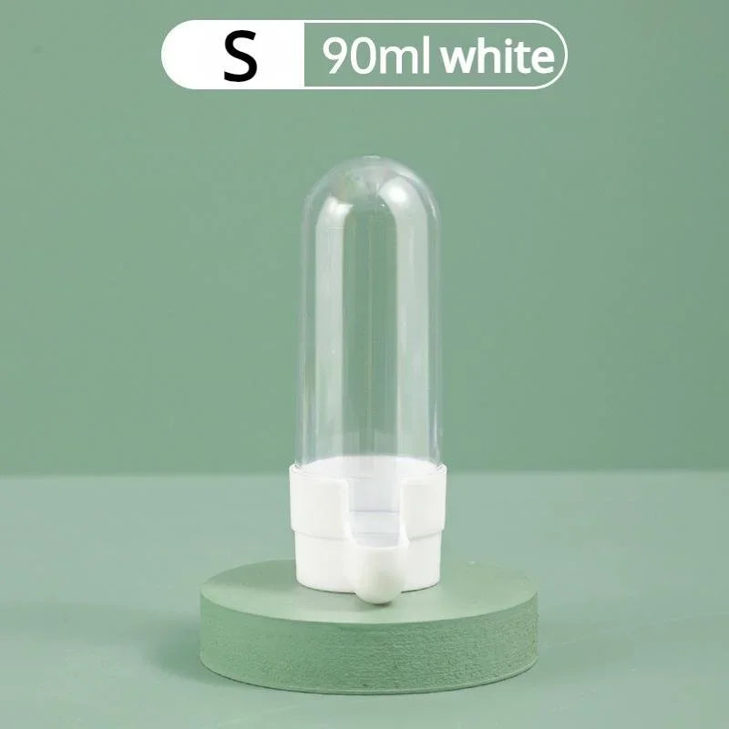 Automatyczny dozownik pokarmu i wody dla ptaków – wiszący, plastikowy, 90–200 ml