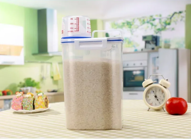 FreshLock Miarka + Pojemnik na Karmę 1.5kg/2kg dla Psów i Kotów