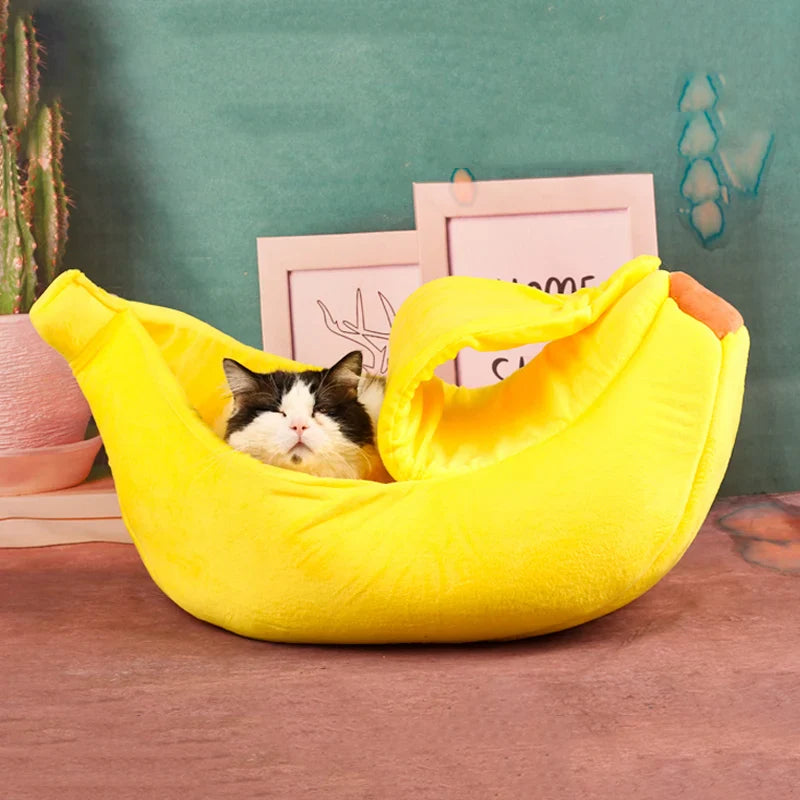 Pluszowy Domek dla Kota w Kształcie Banana – Ciepły Domek dla Kota lub Małego Psa